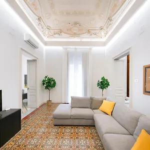  Apartment Mirone - Centro Italy