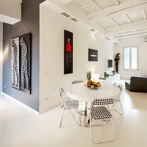  Holiday home Charming Flat In Centro A Con Posto Auto Italy